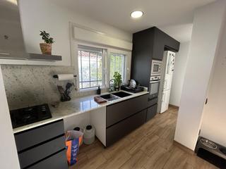 Chalet  Azul. Villa en venta en alcanarplatja  urb. bahia mar, 3 dormitorios.