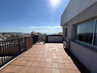 Apartament a El Maset. Apartamento en venta en centro, 3 dormitorios.