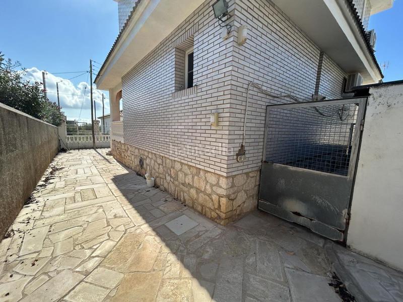 Foto 526fb3ea-d762-4161-b65b-ed8c6a280f43. Chalet avec chauffage parking dans Alcanar