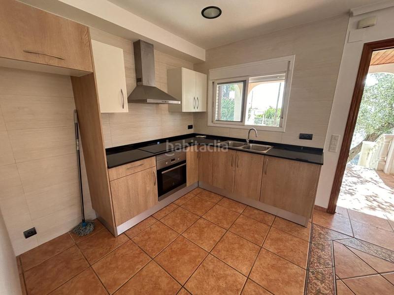 Foto b3c827fe-def3-4c91-8947-81b4b2ed4652. Chalet avec chauffage parking dans Alcanar