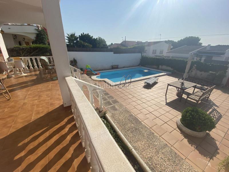 Foto 475cb0dc-8aae-4202-85c8-f636ca851354. Xalet amb calefacció aparcament piscina a Alcanar