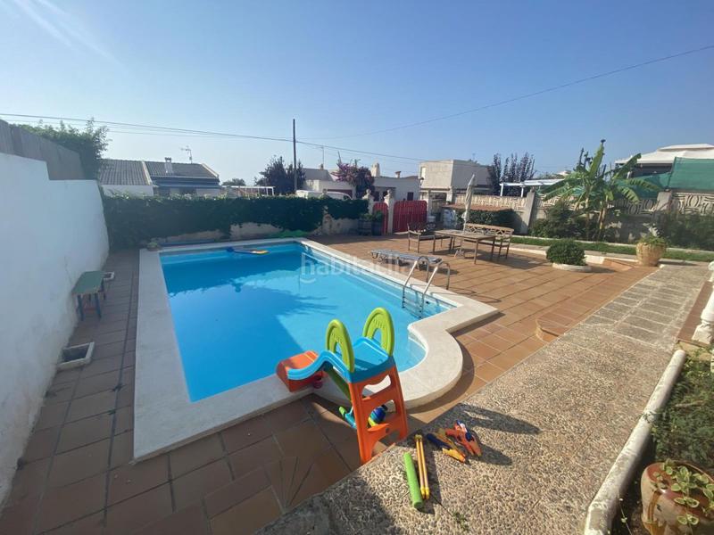 Foto ef0adf9a-458a-4702-9aed-246e326a9f55. Xalet amb calefacció aparcament piscina a Alcanar