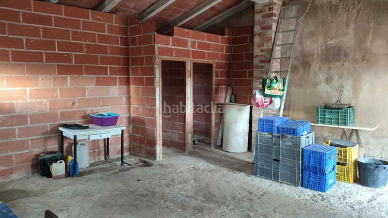 Foto d2dafcc1-8c93-4a27-b2df-b05fe693a267. Casa a Urbanitzacions Tortosa