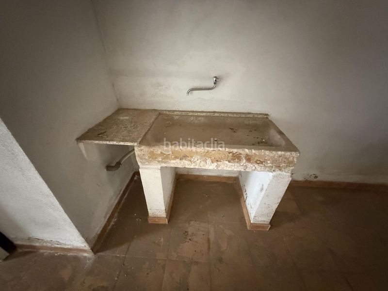 Foto 18a6f824-4ece-488b-ae9a-e566c8c2f162. Aparcament cotxe a Centre La Ràpita