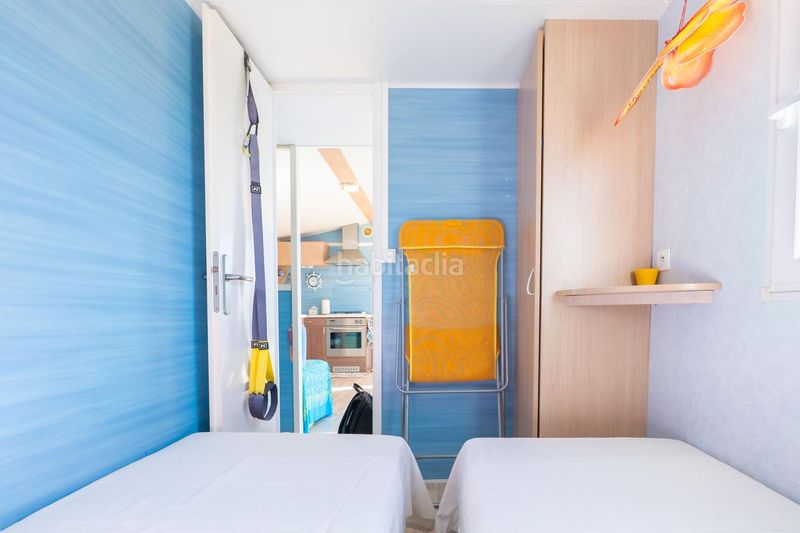 Foto dd91e8e7-cbc5-4087-ba89-23a054bc0093. Terreny residencial a Deltebre