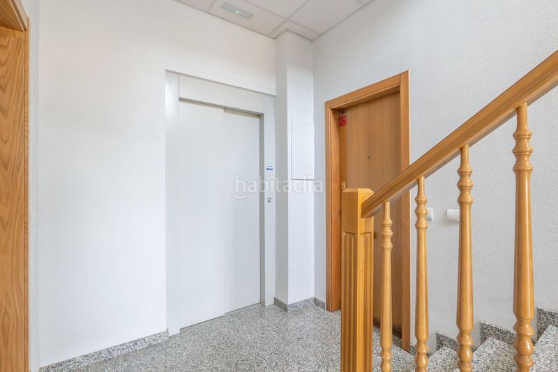 Foto df64c39f-a516-4948-913c-76118a51e08f. Pis amb aparcament a Deltebre