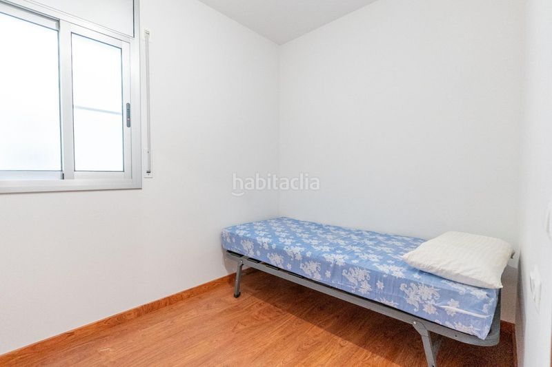 Foto fc82cee7-5db2-4058-b8aa-1f02bbb9a412. Pis amb aparcament a Deltebre