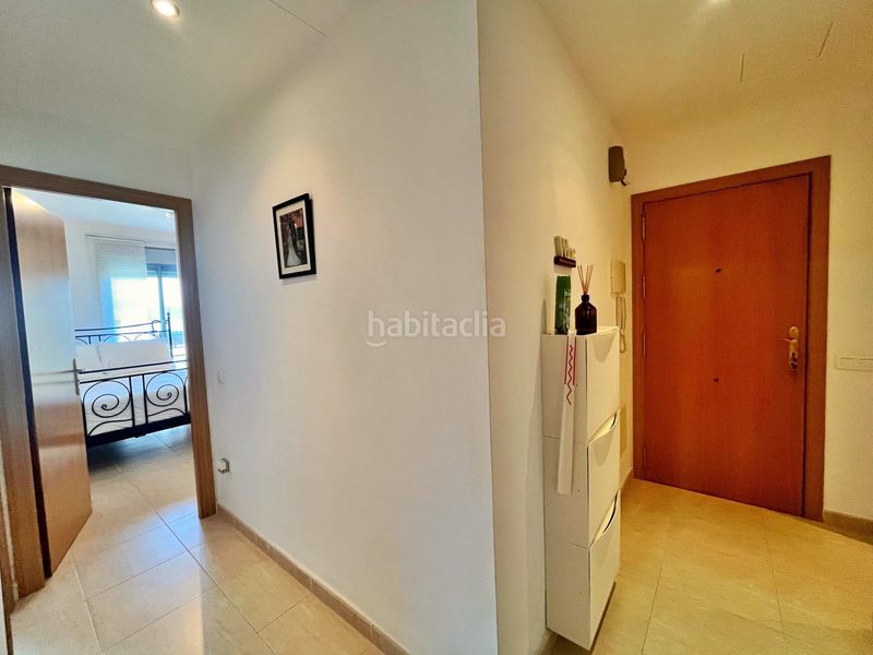 Foto df8e600a-2382-4f41-a864-7c03b7a335f3. Pis amb calefacció aparcament a Santa Bàrbara