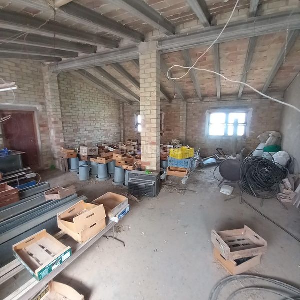 Foto f401194e-4237-4732-9877-dc8a5697a751. Edificio  en venta en Bítem, 4 dormitorios. en Tortosa