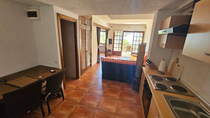 Foto ca4385a9-a392-49c8-989f-051dab937dc7. Apartament amb piscina a Alcossebre