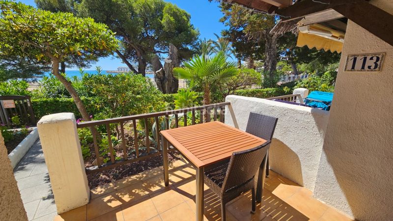Foto f881f4ec-e81f-43a4-9754-ee96edae9a63. Apartament amb piscina a Alcossebre