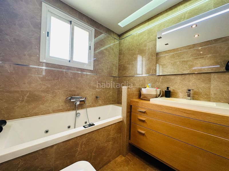 Foto b84b6fc2-07f0-49e8-9de4-8d5268f4d854. Pis a Masdenverge