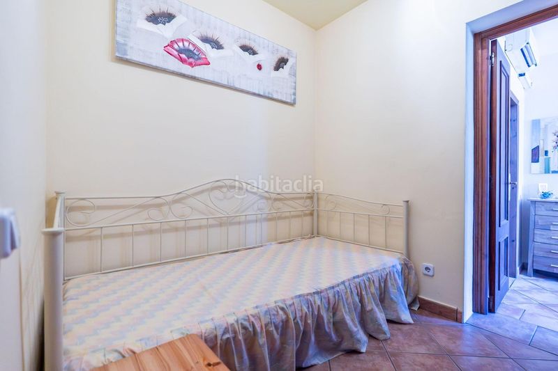 Foto 3d923387-d027-446a-b7ad-ced6a9170408. Xalet amb piscina a Deltebre
