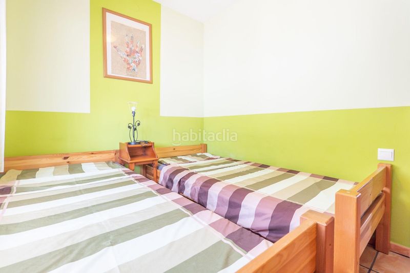 Foto 5fad90ca-55de-47d6-b8bc-01f2a5cef87f. Xalet amb piscina a Deltebre