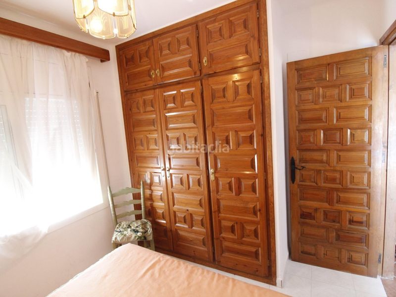 Foto 0230d8d1-bded-474b-ae69-66164a7ddab7. Casa amb aparcament piscina a Centre Miami Platja