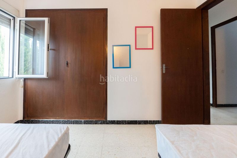 Foto 804e7966-1364-4892-88a8-d621c2c3e49f. Xalet amb aparcament a Deltebre