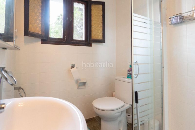 Foto 9196e94a-880a-4859-9e23-ee0dafe4a47f. Xalet amb aparcament a Deltebre