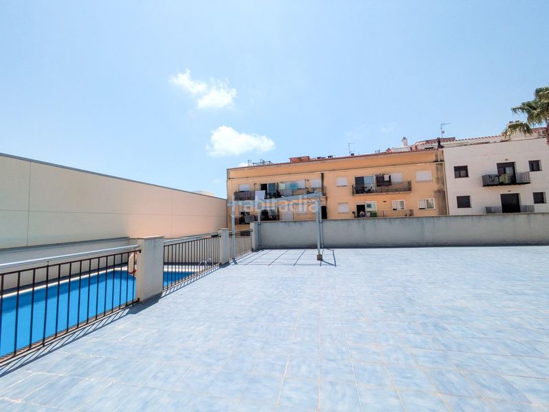 Foto bcce262e-d8d1-425c-80fd-d7e8a9029a02. Àtic amb piscina a Sant Jaume d´Enveja