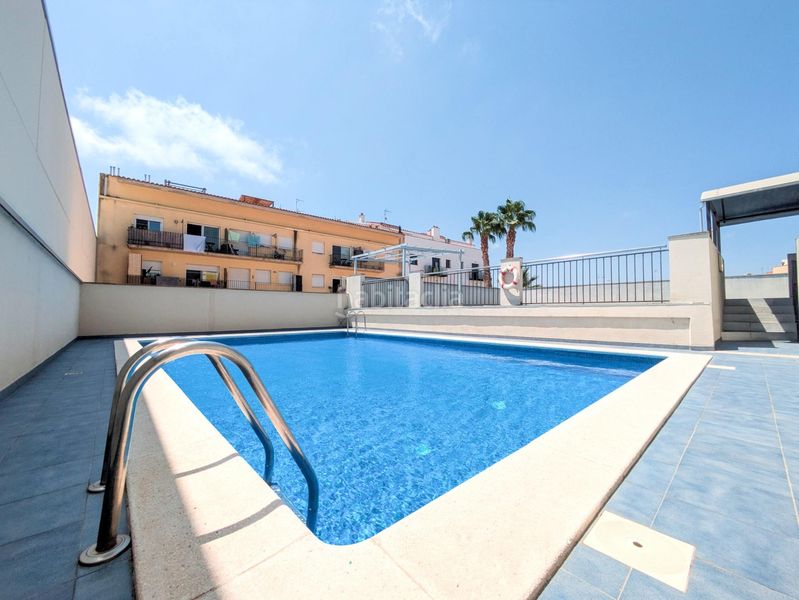 Foto f4a4f8d4-378a-42ca-a127-72caba070bdf. Àtic amb piscina a Sant Jaume d´Enveja