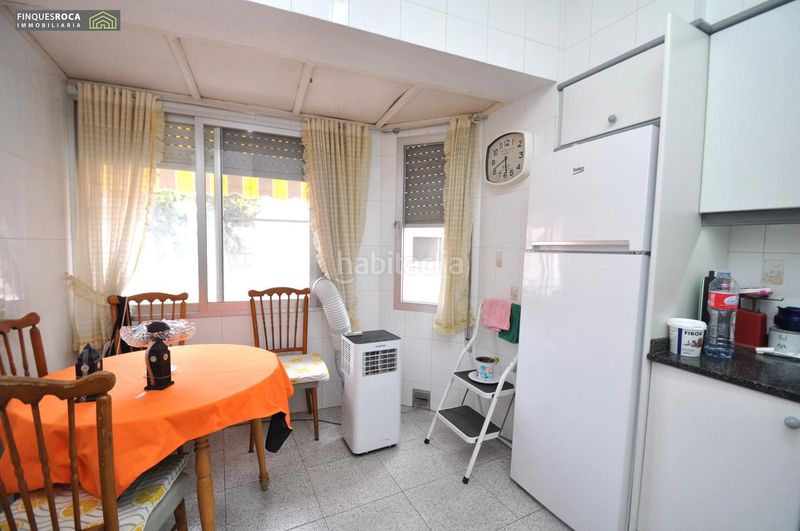 Foto 3ec4f8fe-a6a5-4737-83fd-14ba2172820c. Casa  en venta en centro, 4 dormitorios. en El Maset La Ràpita