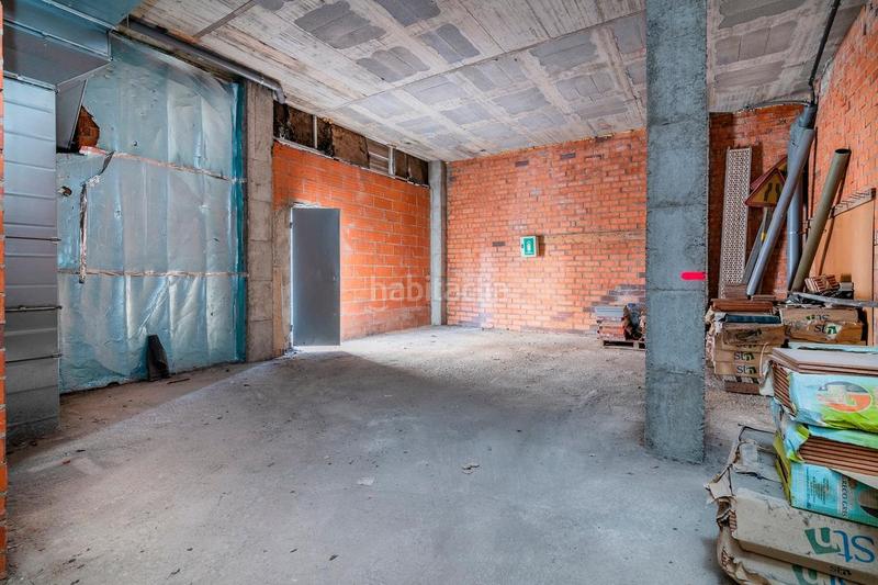 Foto 071fdbb4-4da7-4191-b815-069b3866211e. Locale commerciale in bases de Manresa - carretera de santpedor Manresa