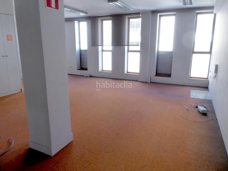 Foto bf649cb2-10ab-4f64-a836-58d64eda8be9. Rent office space with heating in Valldaura-Carretera de Cardona Manresa