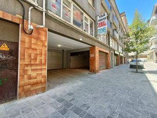 Posto auto in Sant antoni 4. Pàrquing tipus box motos io cotxe petit local o magatzem