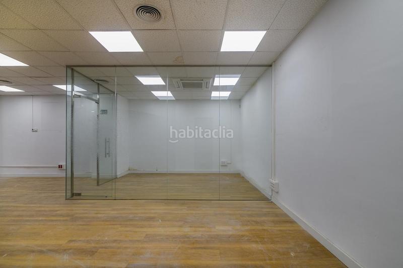 Foto 8310aceb-ad9c-49e5-90ec-0db7c9c8cdb7. Local commercial dans Barri Antic Manresa