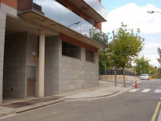 Aparcament cotxe a Santpedor. Plaça de pk en venda a santpedor
