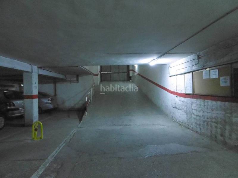 Foto e191bc69-2d06-446d-917d-f577edb8f93f. Parking coche parking en venta en Estadi-Santa Anna Vic