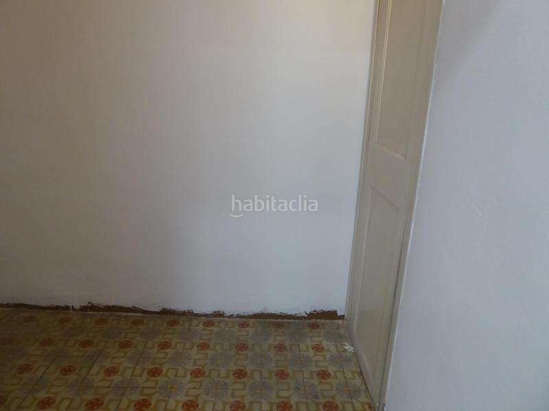 Foto c02f0483-eab1-431b-b09f-2bdaea96e5db. Rent office space with heating in Centre - Passeig i Rodalies Manresa