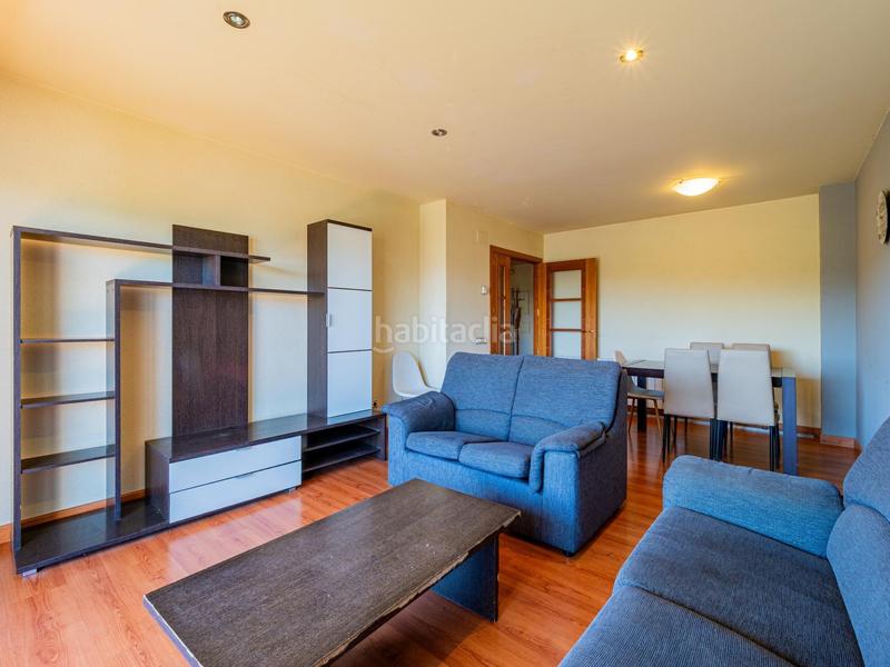 Foto 9ba82156-03ff-4497-b69c-dd13075974d5. Piso pis cantoner en venda zona universitaria en Vic