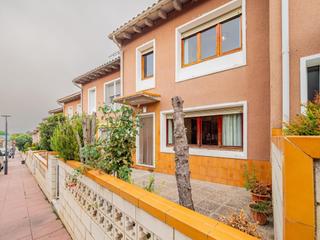 Casa adossada  Calle de josep maria folch i torres. Oportunitat!!!!  casa en venda
