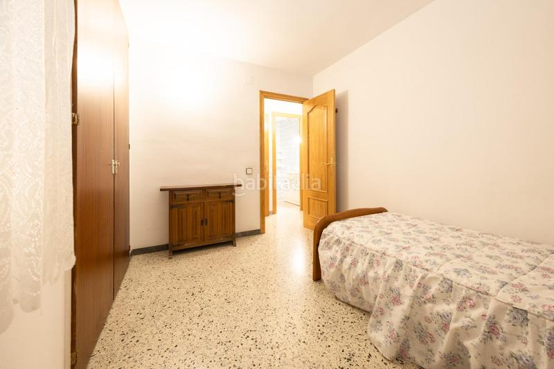 Foto b7a60812-5496-438c-a45e-83b7c1fbd1e0. Pis amb calefacció aparcament a Remei-La Guixa Vic