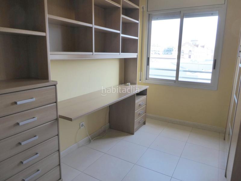 Foto 60756129-20b5-4746-a217-fc789789b677. Flat with heating parking in Valldaura-Carretera de Cardona Manresa