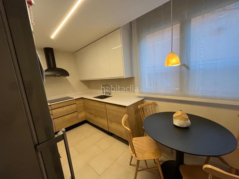 Foto 57b34acd-9f17-467b-b39d-eb73f5ab2c55. Maison jumelée dans Estadi-Santa Anna Vic