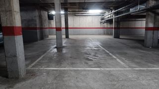 Autoparkplatz  De joan amades. Pàrquing en venda  vic