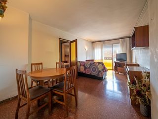 Appartement  Sant joan. Pis de 4 habitacions en venda al passeig de sant joan