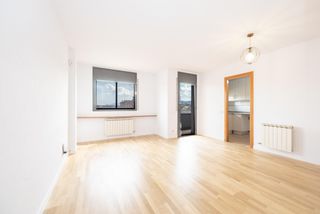 Pis  Calle torello. Pis 3 habitacions en venda a vic  c torelló