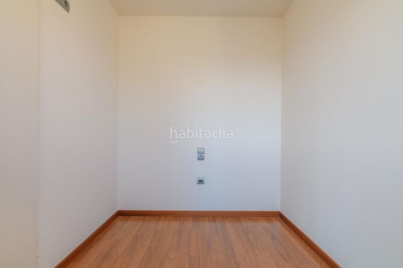 Foto a045bff6-9019-4149-b9f0-64d1226d7eb0. Pis amb calefacció aparcament a Santpedor