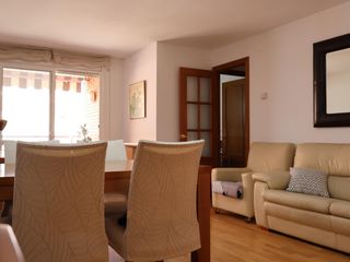 Flat in Centre - Passeig i Rodalies