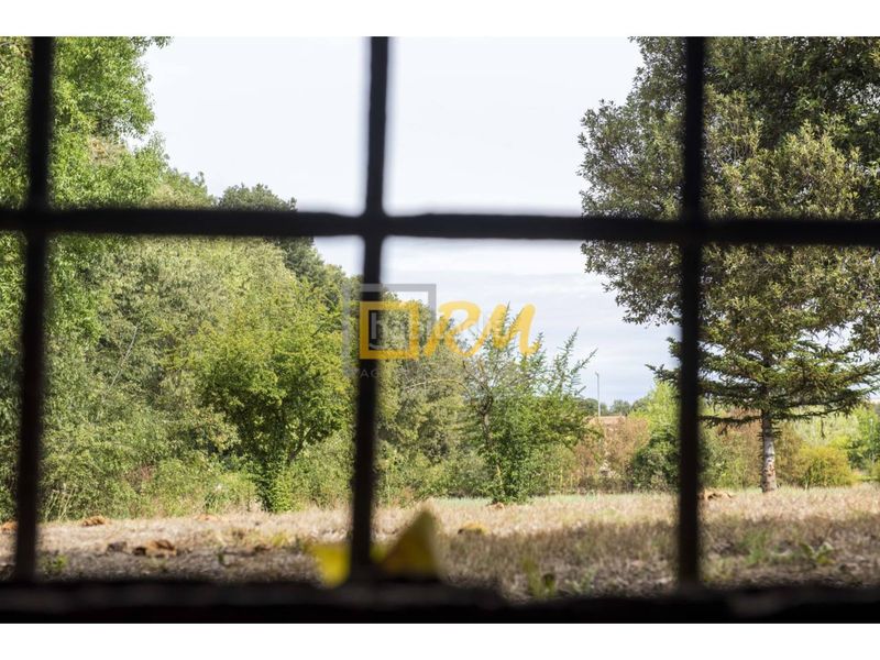 Foto 0eaa3ab4-fd20-4666-b100-4e9448083efd. Casa amb aparcament a Domeny Girona