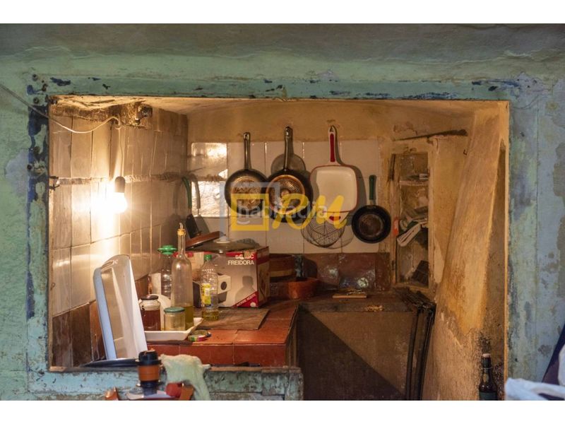 Foto 997c6e26-a1ce-456d-90ca-228225d4e234. Casa amb aparcament a Domeny Girona