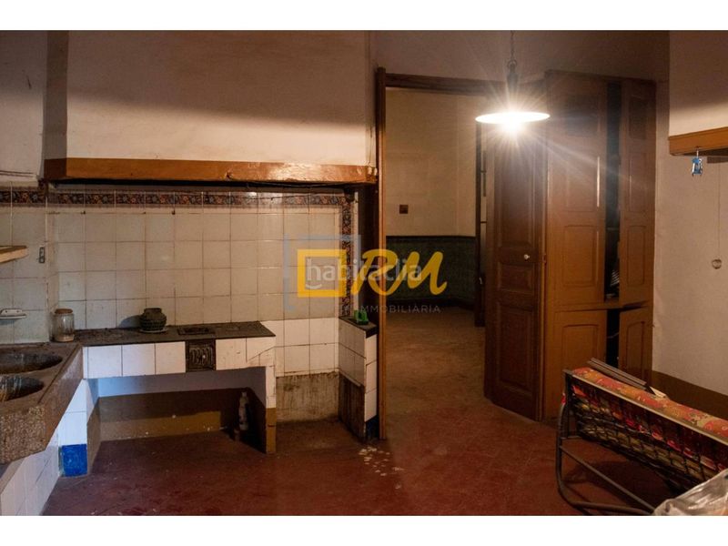 Foto a2493ce1-520a-415b-affb-f2a04e0a1cb2. Casa amb aparcament a Domeny Girona