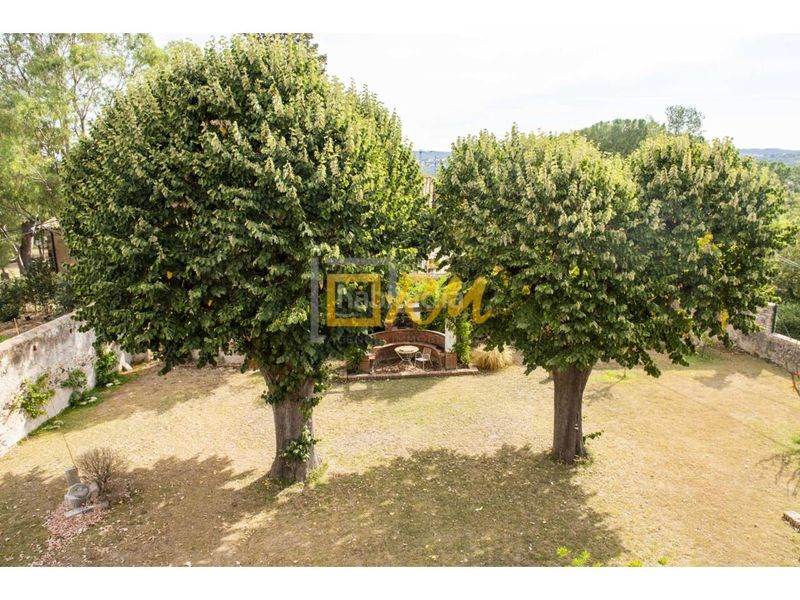 Foto c2a5d207-edd5-4003-9c0a-0ebc45eddbc9. Casa amb aparcament a Domeny Girona
