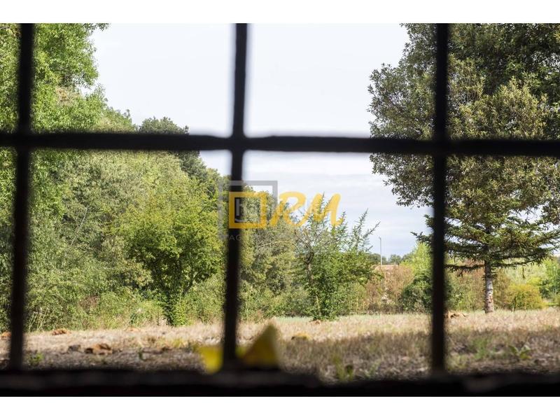 Foto dca88e33-6e64-4d48-a3ee-fdc17e34a426. Casa con parcheggio in Domeny Girona