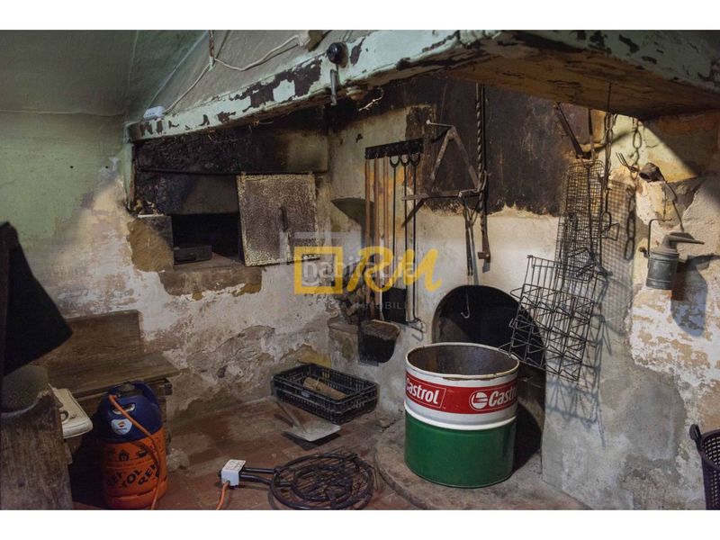 Foto e4f95ebc-0103-472e-ab71-513042361d9d. Casa amb aparcament a Domeny Girona
