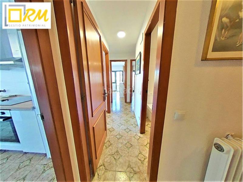 Foto 7e953ccc-8828-4d94-80ea-0ae59dbd9b73. Piso  en venta en castell daro en Centre-Platja Platja d´Aro