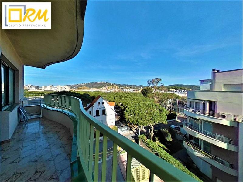 Foto b79e47dd-0fae-463e-969d-53bb4a0b5f0c. Piso  en venta en castell daro en Centre-Platja Platja d´Aro