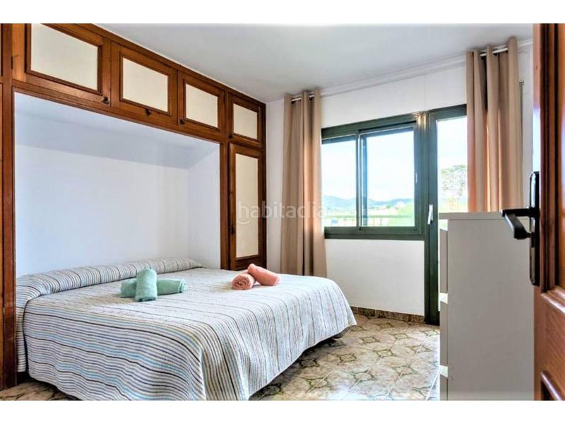 Foto e320eb2f-a351-48eb-a286-1b9633e3da2d. Piso  en venta en castell daro en Centre-Platja Platja d´Aro